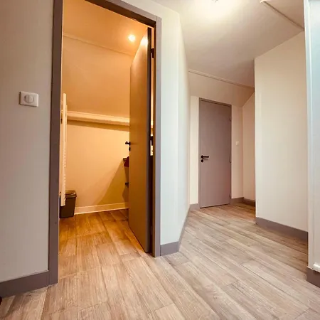 La Maison Bridgerton -325 * Руан