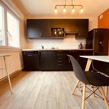 La Maison Bridgerton -325 *